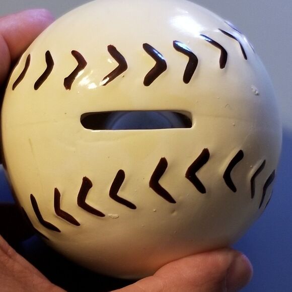 Ceramic baseball coin bank - Picture 1 of 6